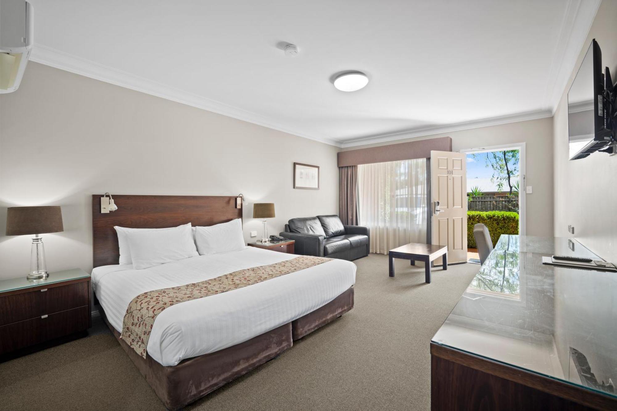 Carlyle Suites & Apartments Вагга-Вагга Екстер'єр фото